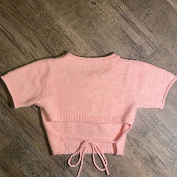 Pink knit crop top - Picture 2 of 2